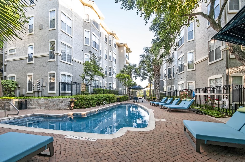 Meridian Apartments