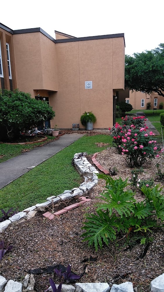 Broadway Place Apartments