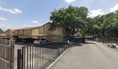 Antonian Apartments & Twnhms