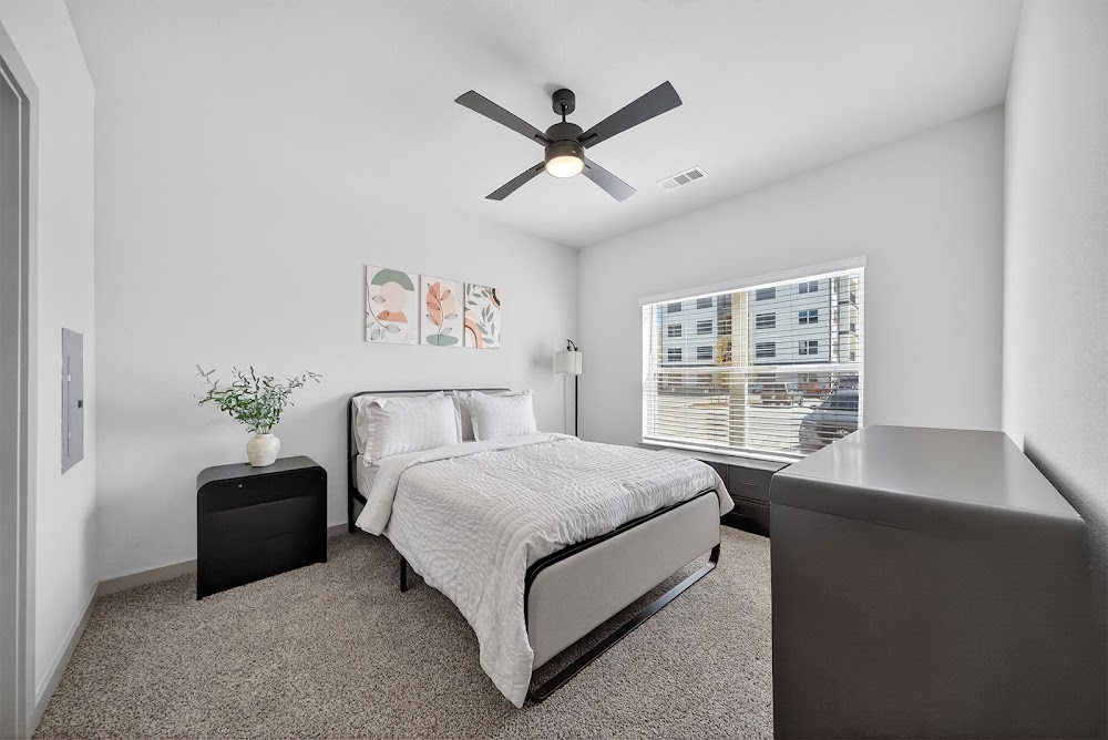 Eckhert Crossing Apartments