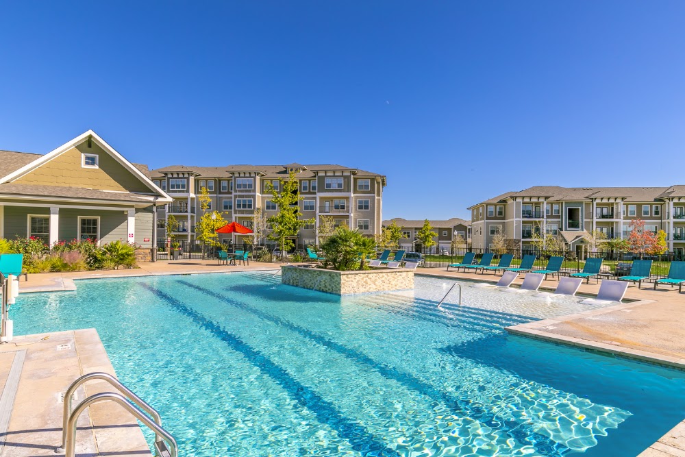 Overlook Exchange Apartments