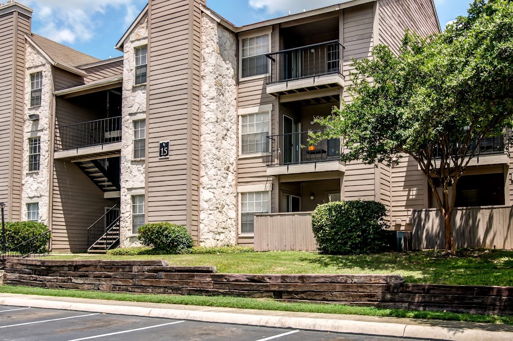 Rock Canyon Apartments