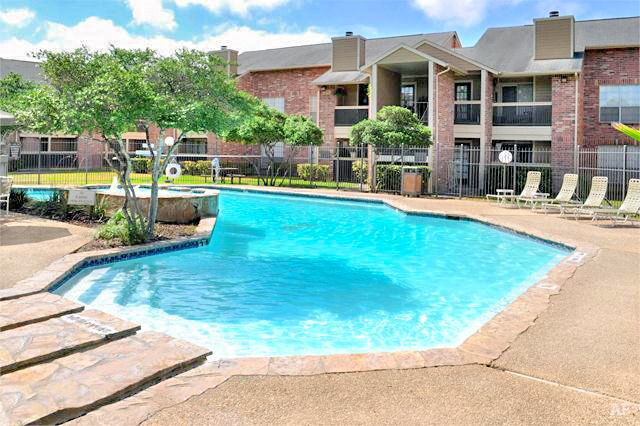 Brandon Oaks Apartment Homes