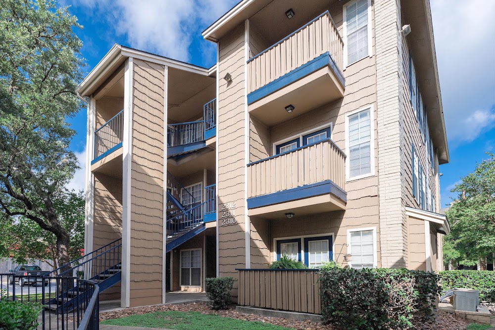 Solara Apartments